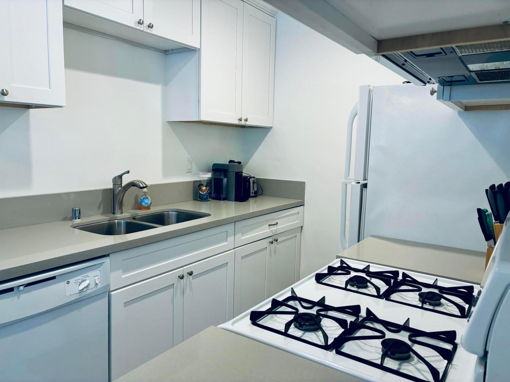 Modern, 1 Bed Condo, Downtown Century City Los Angeles Exterior photo
